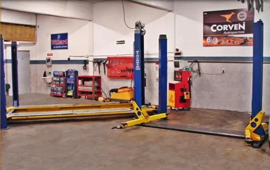 Elevadores y equipamiento del taller